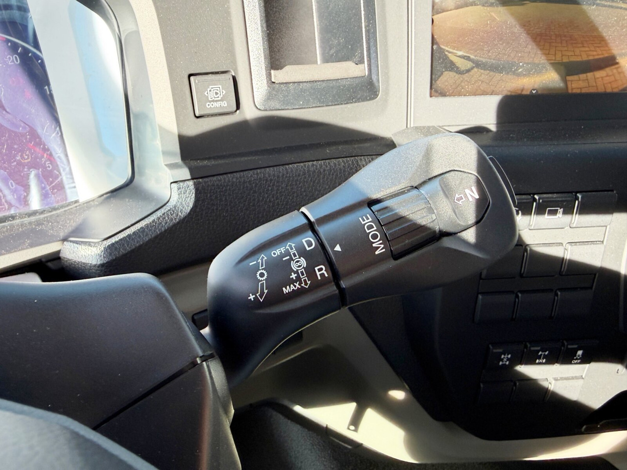 MAN TGS 33.480 6x4 BL CH TGS 33.480 6x4 BL CH, Nebenantrieb - Камион со кабинска шасија: слика 5 MAN TGS 33.480 6x4 BL CH TGS 33.480 6x4 BL CH, Nebenantrieb - Камион со кабинска шасија: слика 5