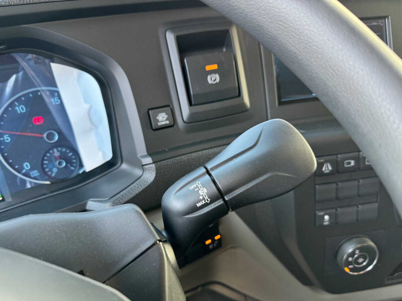 Нов Камион со кабинска шасија MAN TGS 35.480 8x6H BL CH TGS 35.480 8x6H BL CH, HydroDrive, Navi, Nebenantrieb: слика 5