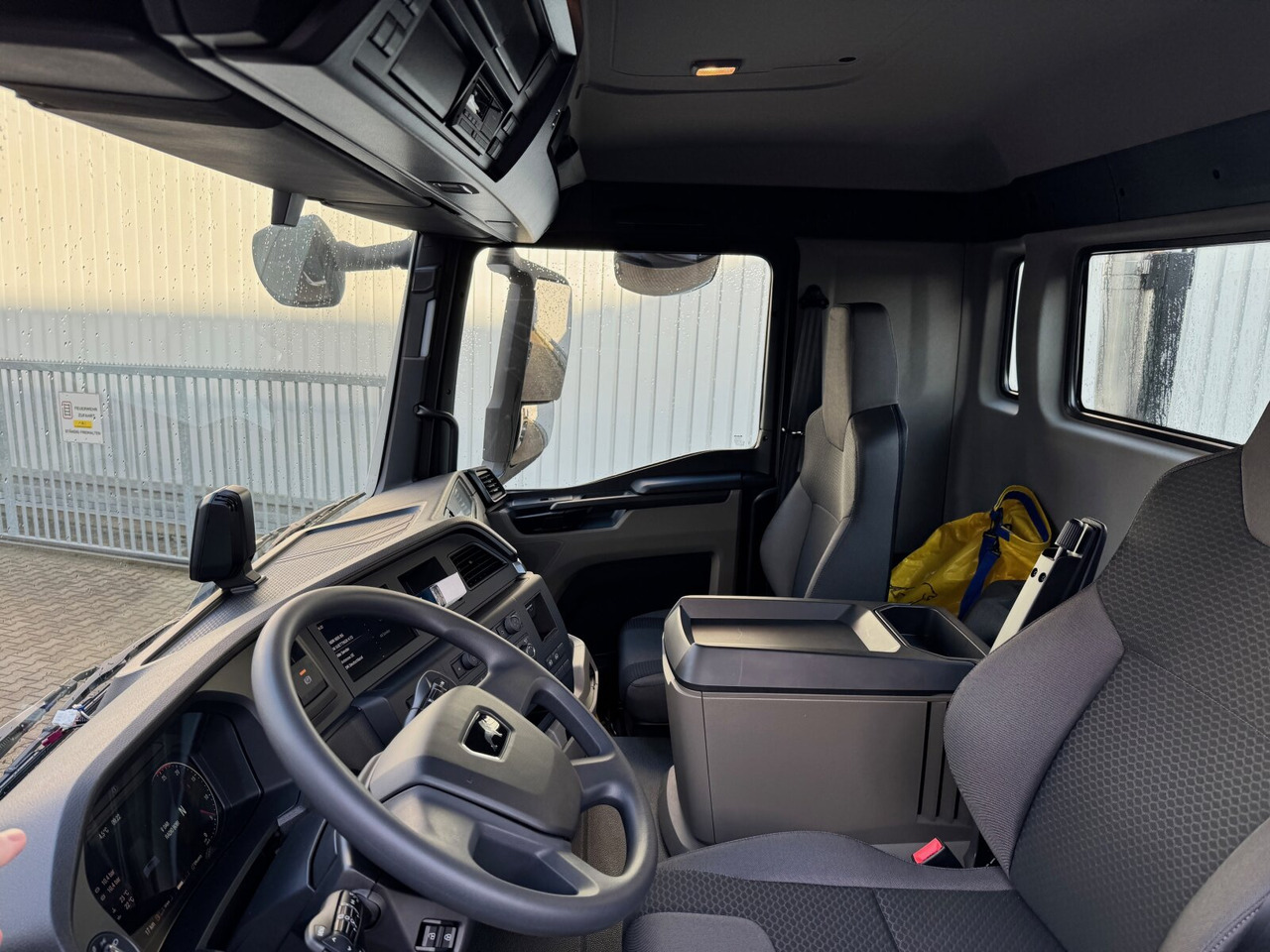MAN TGS 41.440/480 8x4 BB TGS 41.440/480 8x4 BB, 5x VORHANDEN, Meiller Stahlmulde 18m³ - Истоварувач: слика 5 MAN TGS 41.440/480 8x4 BB TGS 41.440/480 8x4 BB, 5x VORHANDEN, Meiller Stahlmulde 18m³ - Истоварувач: слика 5