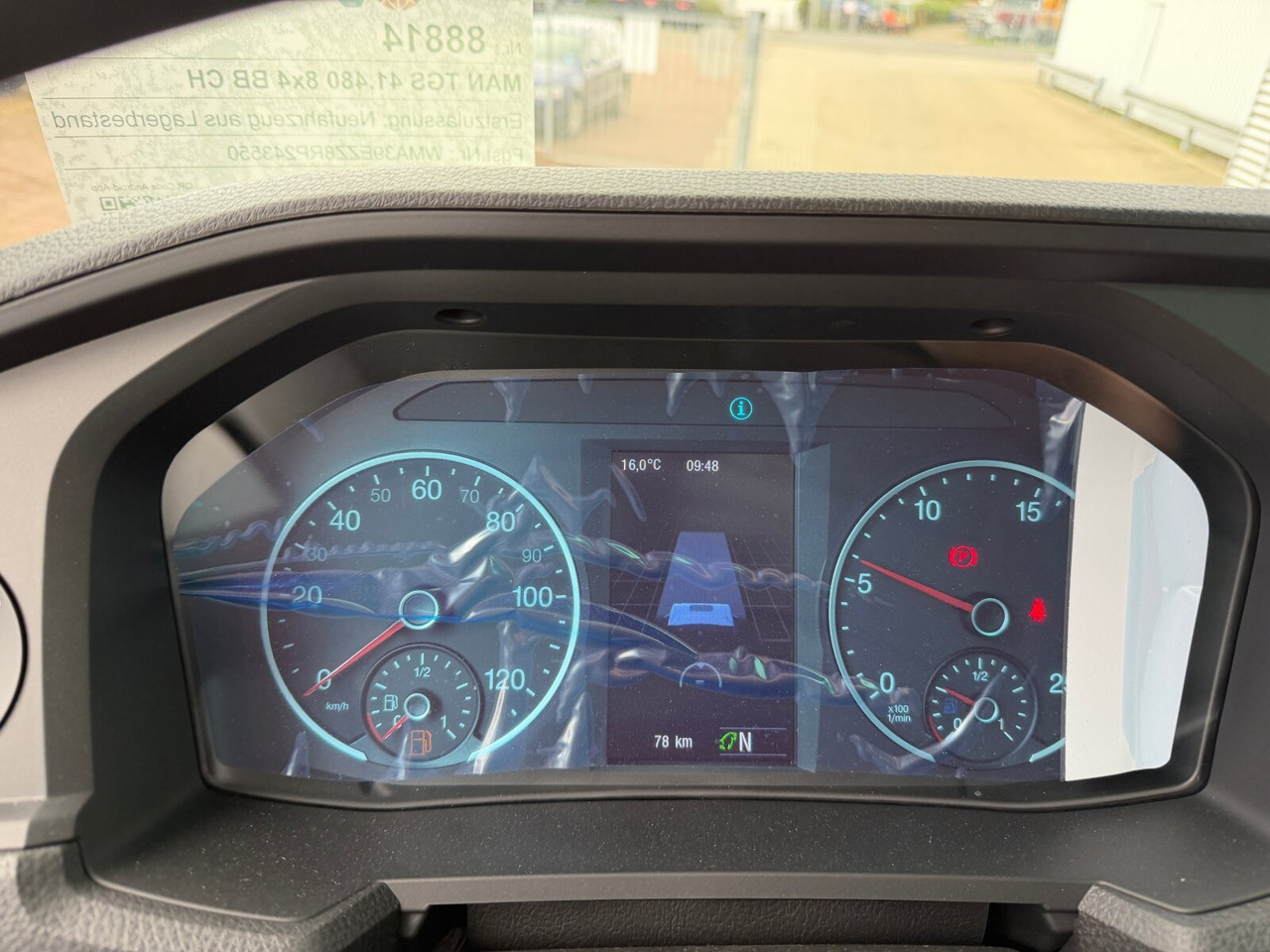 MAN TGS 41.480 8x4 BB CH TGS 41.480 8x4 BB CH, MEHRFACH VORHANDEN! - Камион со кабинска шасија: слика 3 MAN TGS 41.480 8x4 BB CH TGS 41.480 8x4 BB CH, MEHRFACH VORHANDEN! - Камион со кабинска шасија: слика 3