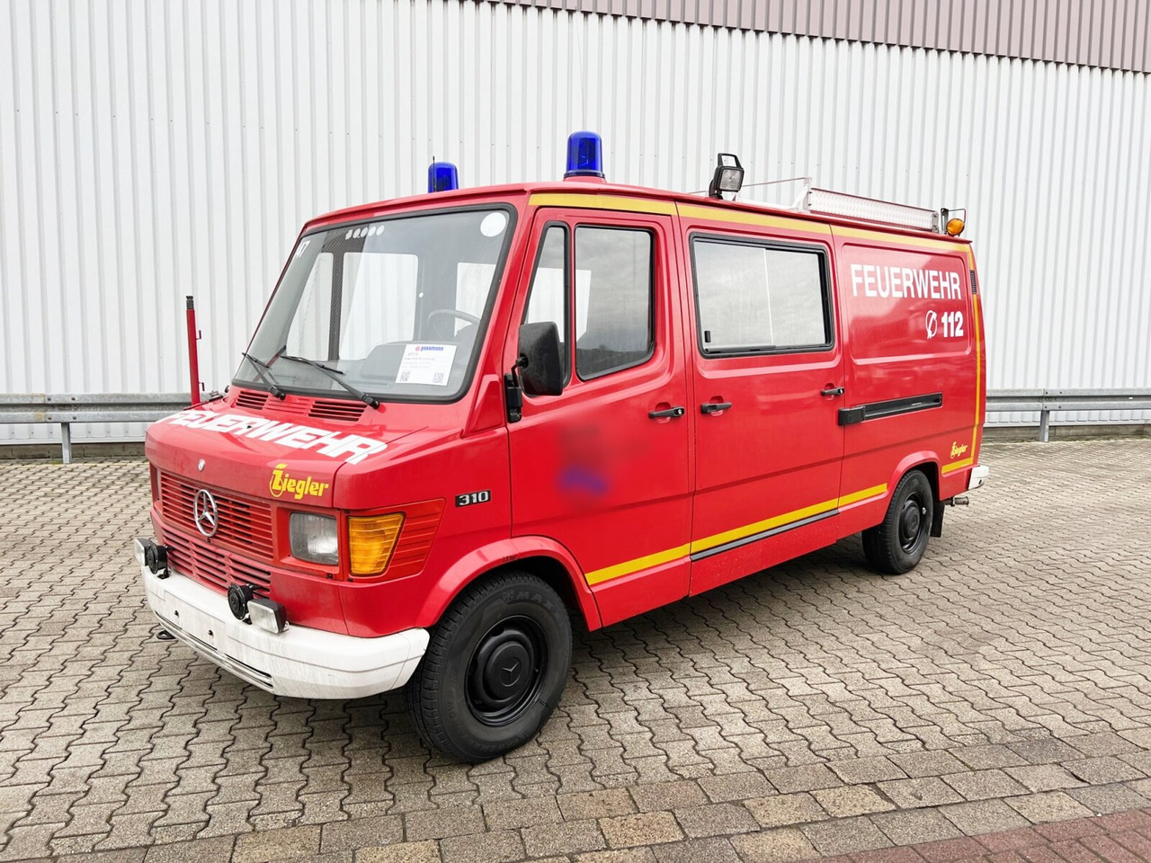 Mercedes-Benz 310 KA 4x2 310 KA 4x2, TSF, Benziner! - Противпожарен камион: слика 1 Mercedes-Benz 310 KA 4x2 310 KA 4x2, TSF, Benziner! - Противпожарен камион: слика 1