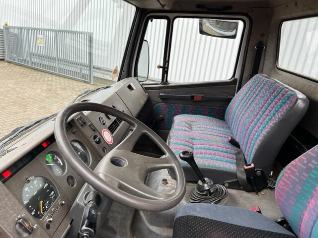 Mercedes-Benz 811 K 4x2 811 K 4x2 - Кипер: слика 2 Mercedes-Benz 811 K 4x2 811 K 4x2 - Кипер: слика 2