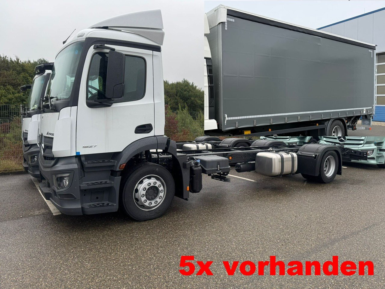 Mercedes-Benz Actros 1827/30 L 4x2 Actros 1827/30 L 4x2, Gardine, LBW - Камион со платформа: слика 1 Mercedes-Benz Actros 1827/30 L 4x2 Actros 1827/30 L 4x2, Gardine, LBW - Камион со платформа: слика 1