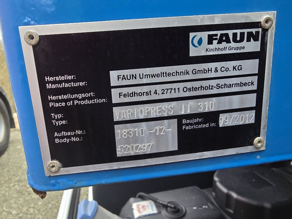Mercedes-Benz Actros 2032 LA/36/4x4 Actros 2032 LA/36/4x4, Faun Variopress 310, 10m³, Zöller Schüttung - Камион за ѓубре: слика 4 Mercedes-Benz Actros 2032 LA/36/4x4 Actros 2032 LA/36/4x4, Faun Variopress 310, 10m³, Zöller Schüttung - Камион за ѓубре: слика 4