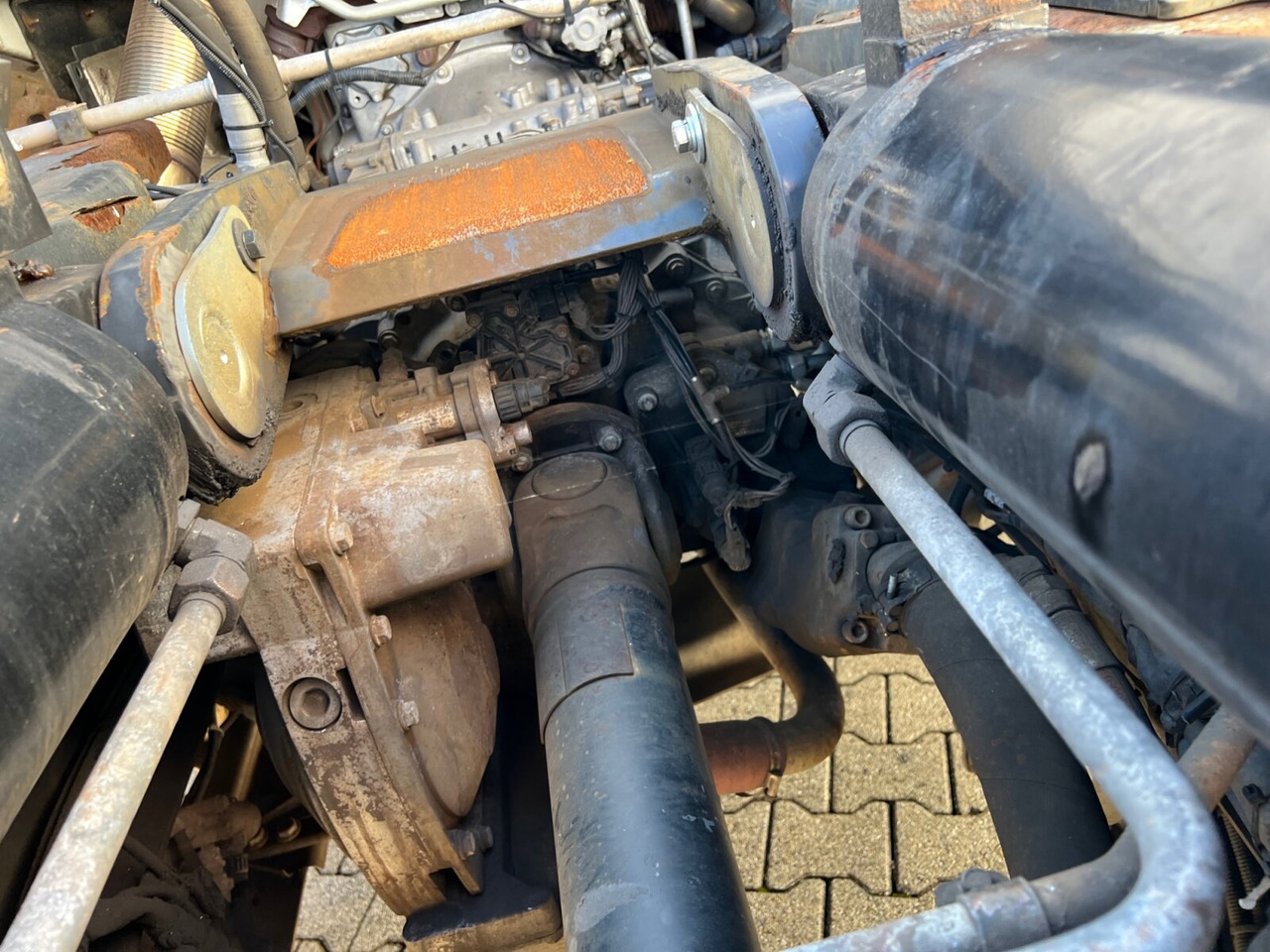 Лизинг на Mercedes-Benz Actros 2541 L 6x2 Actros 2541 L 6x2/48 Retarder, Lenk-/Liftachse Mercedes-Benz Actros 2541 L 6x2 Actros 2541 L 6x2/48 Retarder, Lenk-/Liftachse: слика 10 Лизинг на Mercedes-Benz Actros 2541 L 6x2 Actros 2541 L 6x2/48 Retarder, Lenk-/Liftachse Mercedes-Benz Actros 2541 L 6x2 Actros 2541 L 6x2/48 Retarder, Lenk-/Liftachse: слика 10