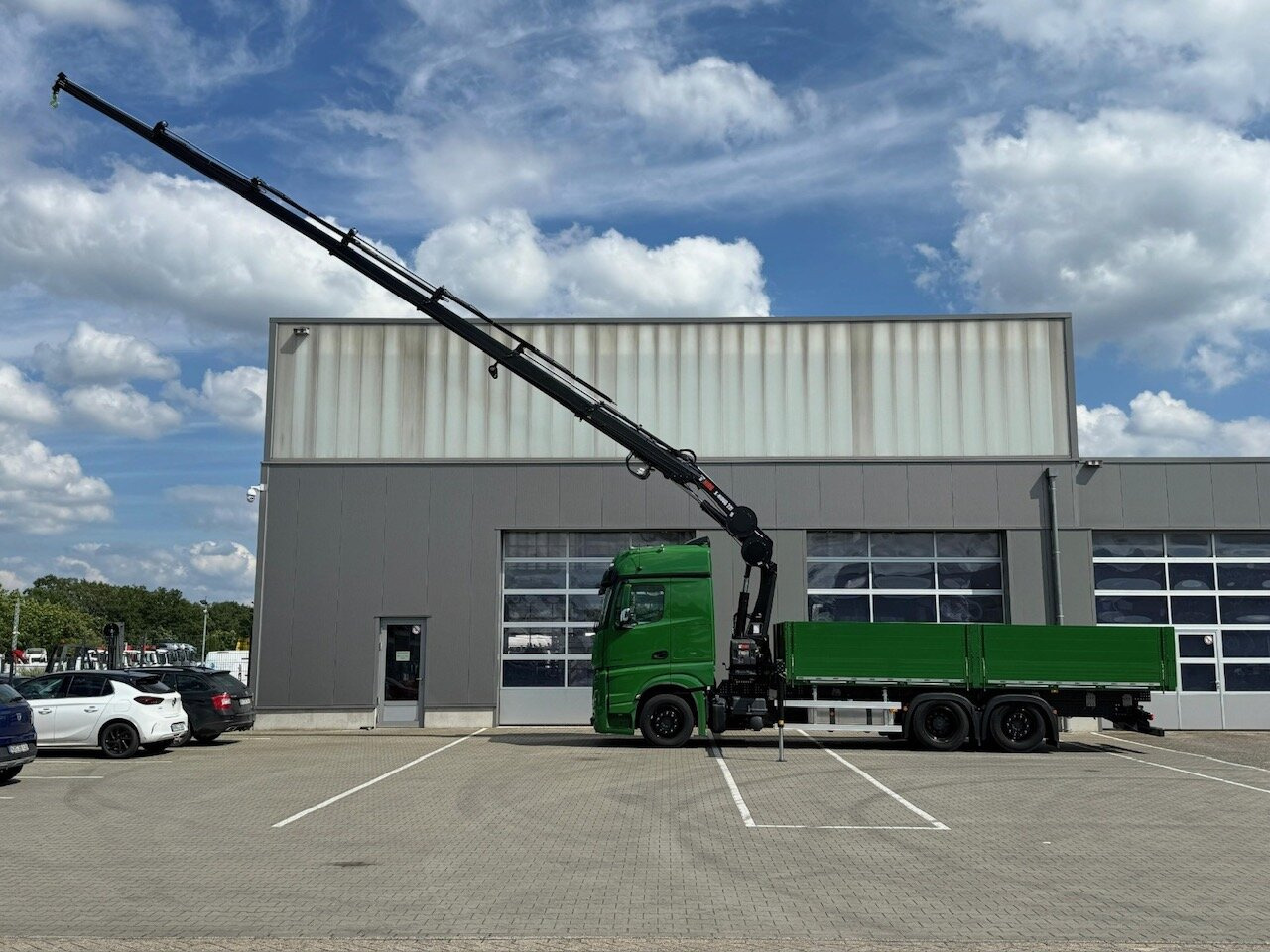 Mercedes-Benz Actros 2548 L 6x2 Actros 2548 L 6x2, Actros 2548 L, 6x2 mit Kran Hiab X-HiDuo 228 - Камион со кран: слика 2 Mercedes-Benz Actros 2548 L 6x2 Actros 2548 L 6x2, Actros 2548 L, 6x2 mit Kran Hiab X-HiDuo 228 - Камион со кран: слика 2