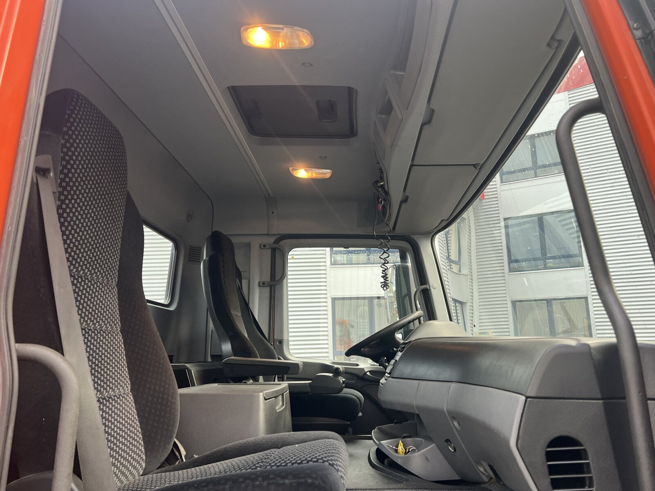 Mercedes-Benz Actros 2644/48 K 6x4 Actros 2644/48 K 6x4, Manual Gearbox, Full Steel - Камион со кабинска шасија: слика 3 Mercedes-Benz Actros 2644/48 K 6x4 Actros 2644/48 K 6x4, Manual Gearbox, Full Steel - Камион со кабинска шасија: слика 3