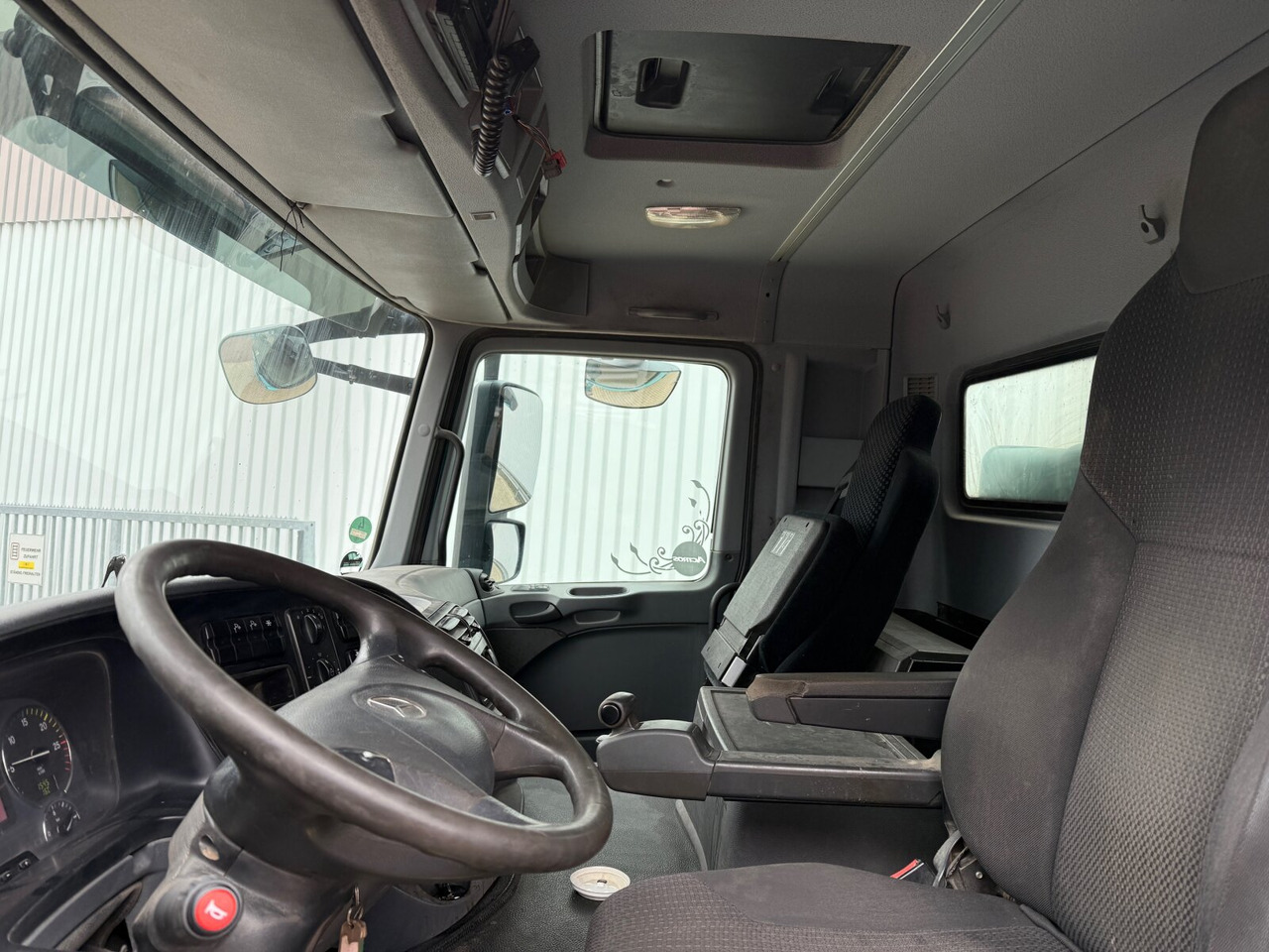 Mercedes-Benz Actros 3241 K 8x4/4 Actros 3241 K 8x4/4, Bordmatik - Кипер: слика 3 Mercedes-Benz Actros 3241 K 8x4/4 Actros 3241 K 8x4/4, Bordmatik - Кипер: слика 3