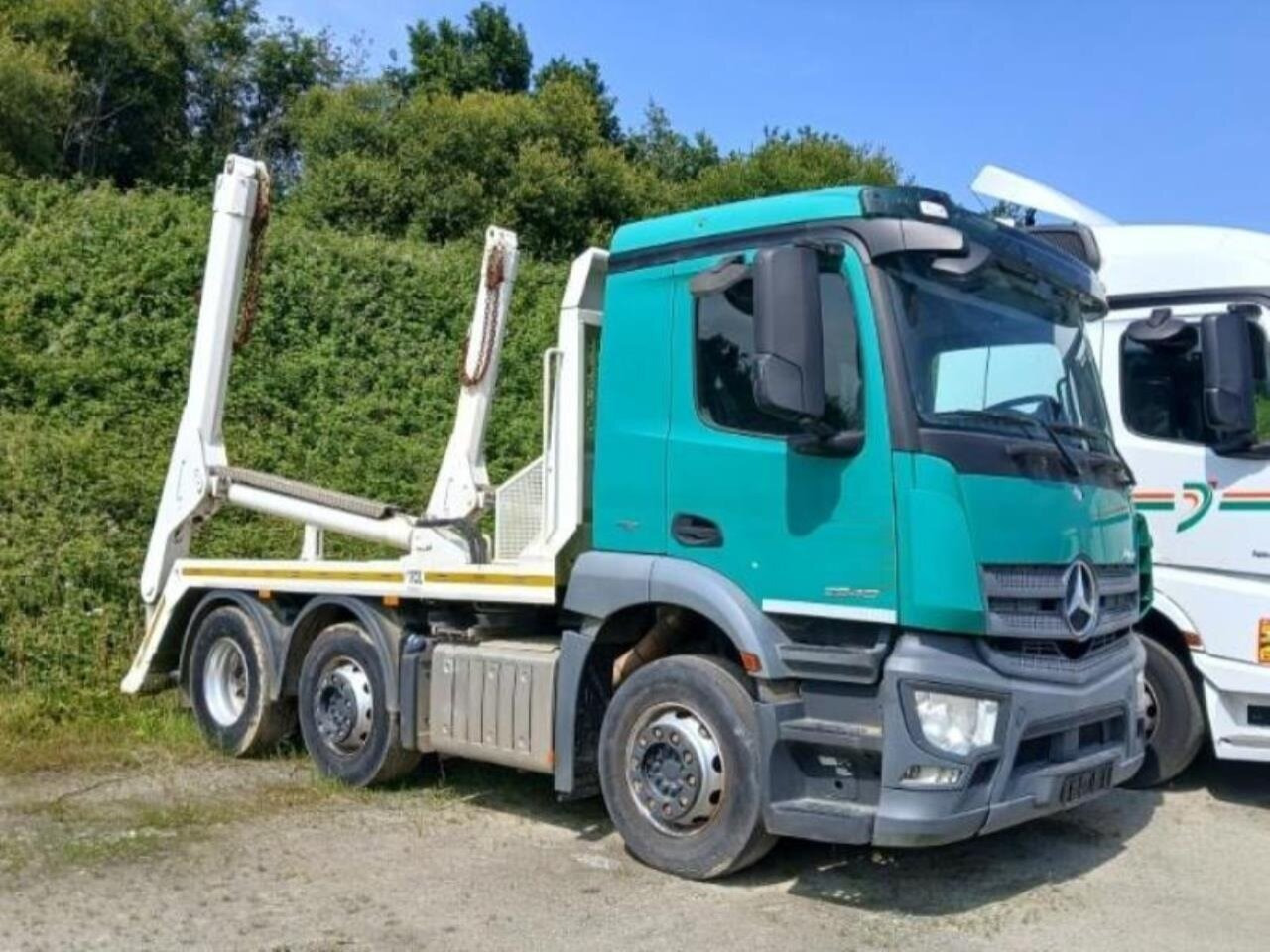 Mercedes-Benz Antos 2540 L 6x2 Antos 2540 L 6x2, Teleabsetzer - Камион за подигање контејнери: слика 1 Mercedes-Benz Antos 2540 L 6x2 Antos 2540 L 6x2, Teleabsetzer - Камион за подигање контејнери: слика 1