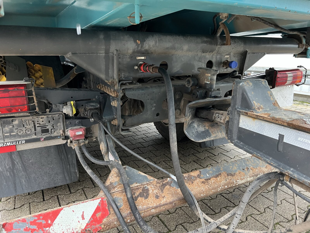 Mercedes-Benz Arocs 1846 LK 4x4 HAD Arocs 1846 LK 4x4 HAD, HydroDrive, Retarder, Alu-Bordwände, ca. 10m³ - Кипер: слика 5 Mercedes-Benz Arocs 1846 LK 4x4 HAD Arocs 1846 LK 4x4 HAD, HydroDrive, Retarder, Alu-Bordwände, ca. 10m³ - Кипер: слика 5