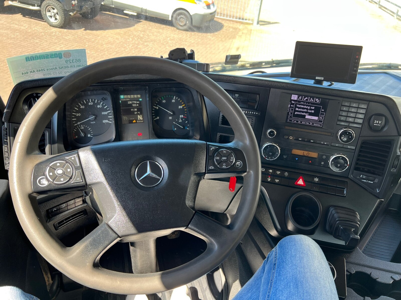 Mercedes-Benz Arocs 2045 AK 4x4 Arocs 2045 AK 4x4, GROUNDER, Funk - Камион за подигање контејнери: слика 2 Mercedes-Benz Arocs 2045 AK 4x4 Arocs 2045 AK 4x4, GROUNDER, Funk - Камион за подигање контејнери: слика 2