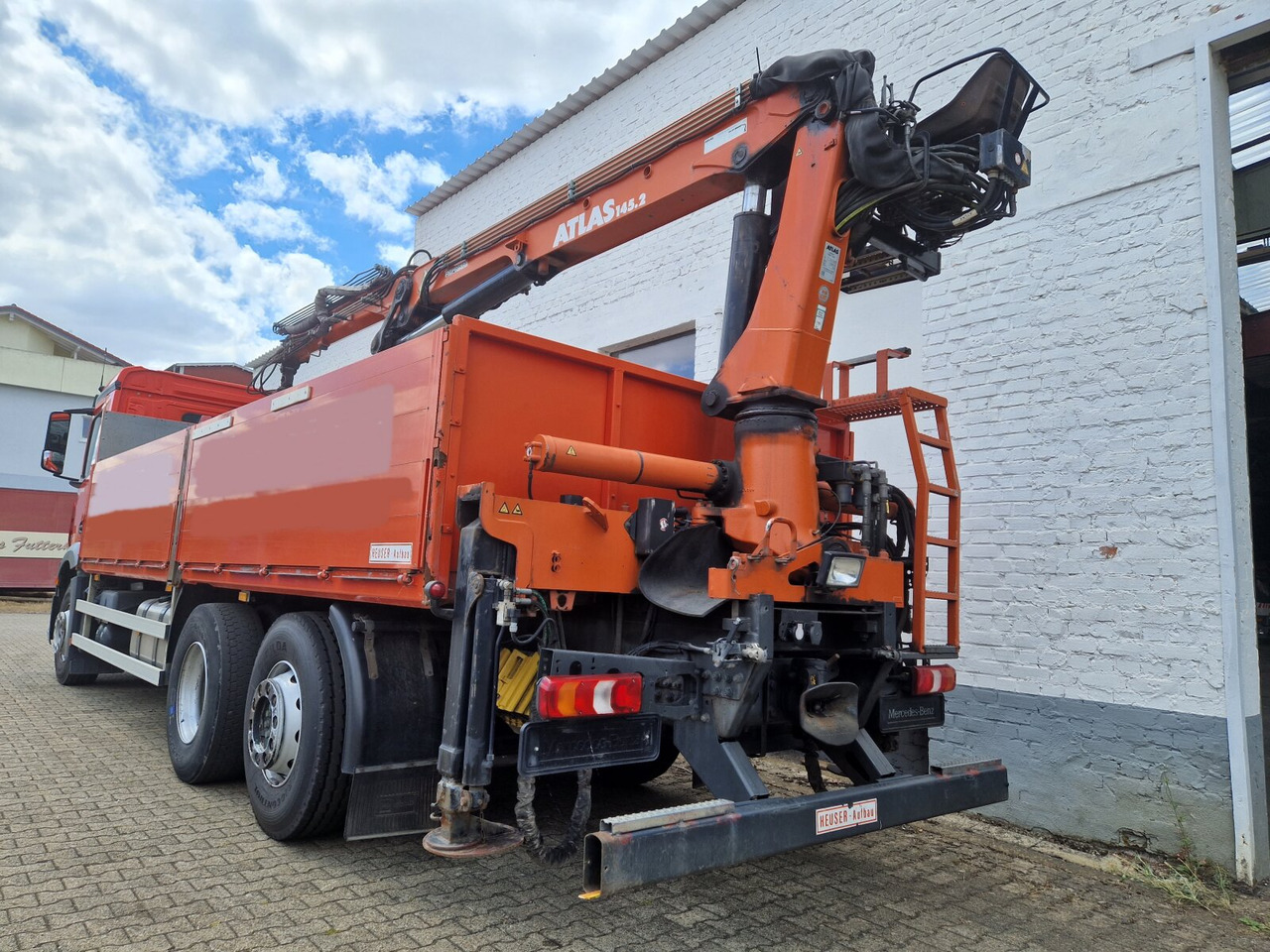 Камион со кран, Камион со платформа Mercedes-Benz Arocs 2545 L/6x2/4 Arocs 2545 L/6x2/4, Atlas Kran, 145.2-A19 VB, 9,4m-1.51 to, Lenkachse, entlastbar, Retarder, Klima,: слика 8 Камион со кран, Камион со платформа Mercedes-Benz Arocs 2545 L/6x2/4 Arocs 2545 L/6x2/4, Atlas Kran, 145.2-A19 VB, 9,4m-1.51 to, Lenkachse, entlastbar, Retarder, Klima,: слика 8