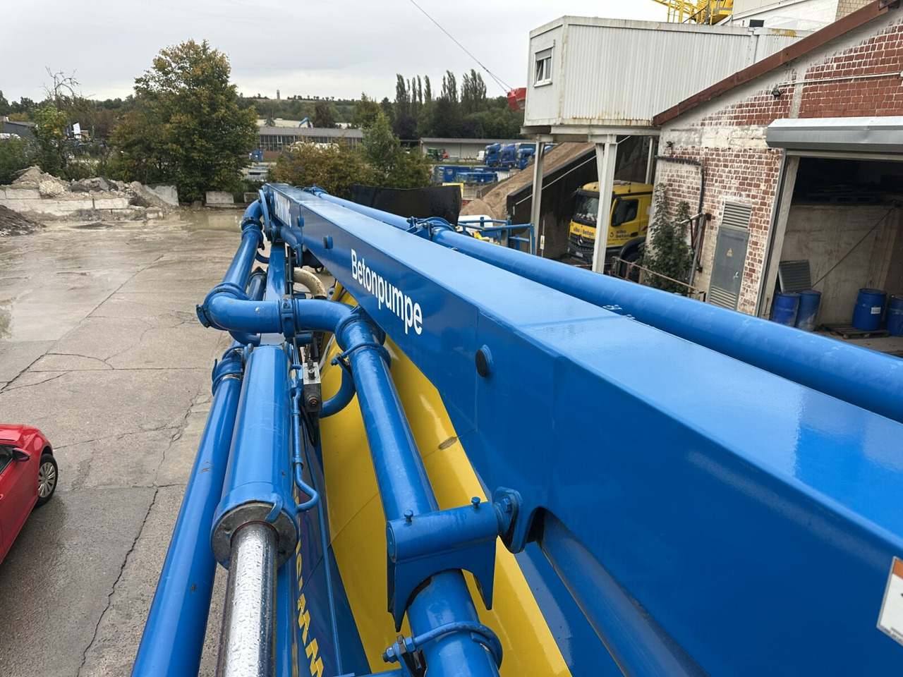 Mercedes-Benz Arocs 3246 B 8x4 Stetter Mischer 7m³, Pumpe 25m Arocs 3246 B 8x4 Stetter Mischer 7m³, Pumpe 25m - Камион со бетонска пумпа: слика 2 Mercedes-Benz Arocs 3246 B 8x4 Stetter Mischer 7m³, Pumpe 25m Arocs 3246 B 8x4 Stetter Mischer 7m³, Pumpe 25m - Камион со бетонска пумпа: слика 2