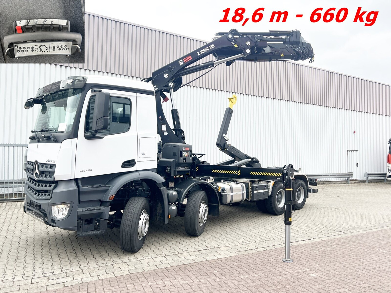 Mercedes-Benz Arocs 4142 B 8x4/4 Arocs 4142 B 8x4/4, Grounder, Funk - Камион со кука за подигање, Камион со кран: слика 1 Mercedes-Benz Arocs 4142 B 8x4/4 Arocs 4142 B 8x4/4, Grounder, Funk - Камион со кука за подигање, Камион со кран: слика 1