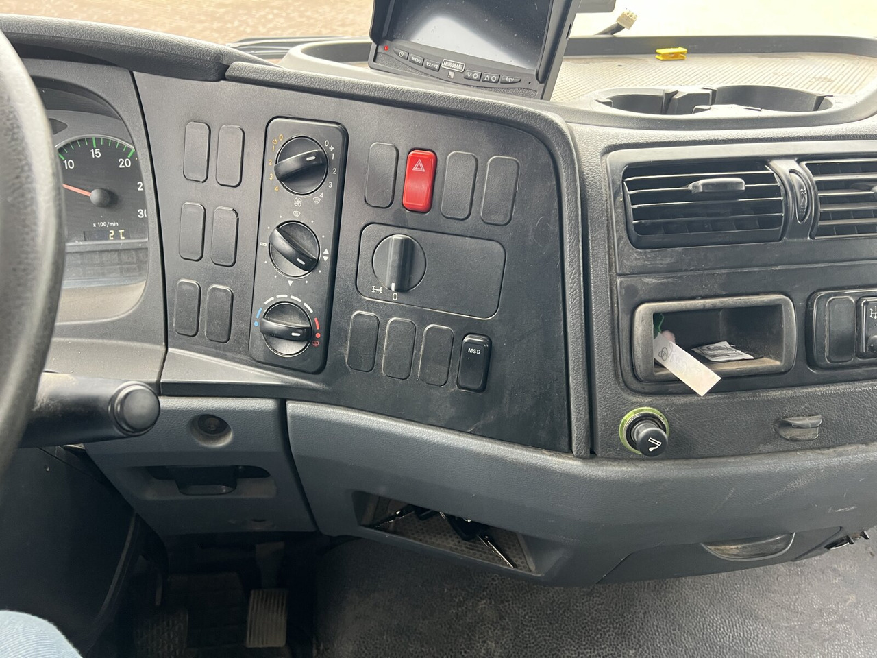 Mercedes-Benz Atego 1222 K 4x2 Atego 1222 K 4x2, 2x AHK - Кипер: слика 4 Mercedes-Benz Atego 1222 K 4x2 Atego 1222 K 4x2, 2x AHK - Кипер: слика 4