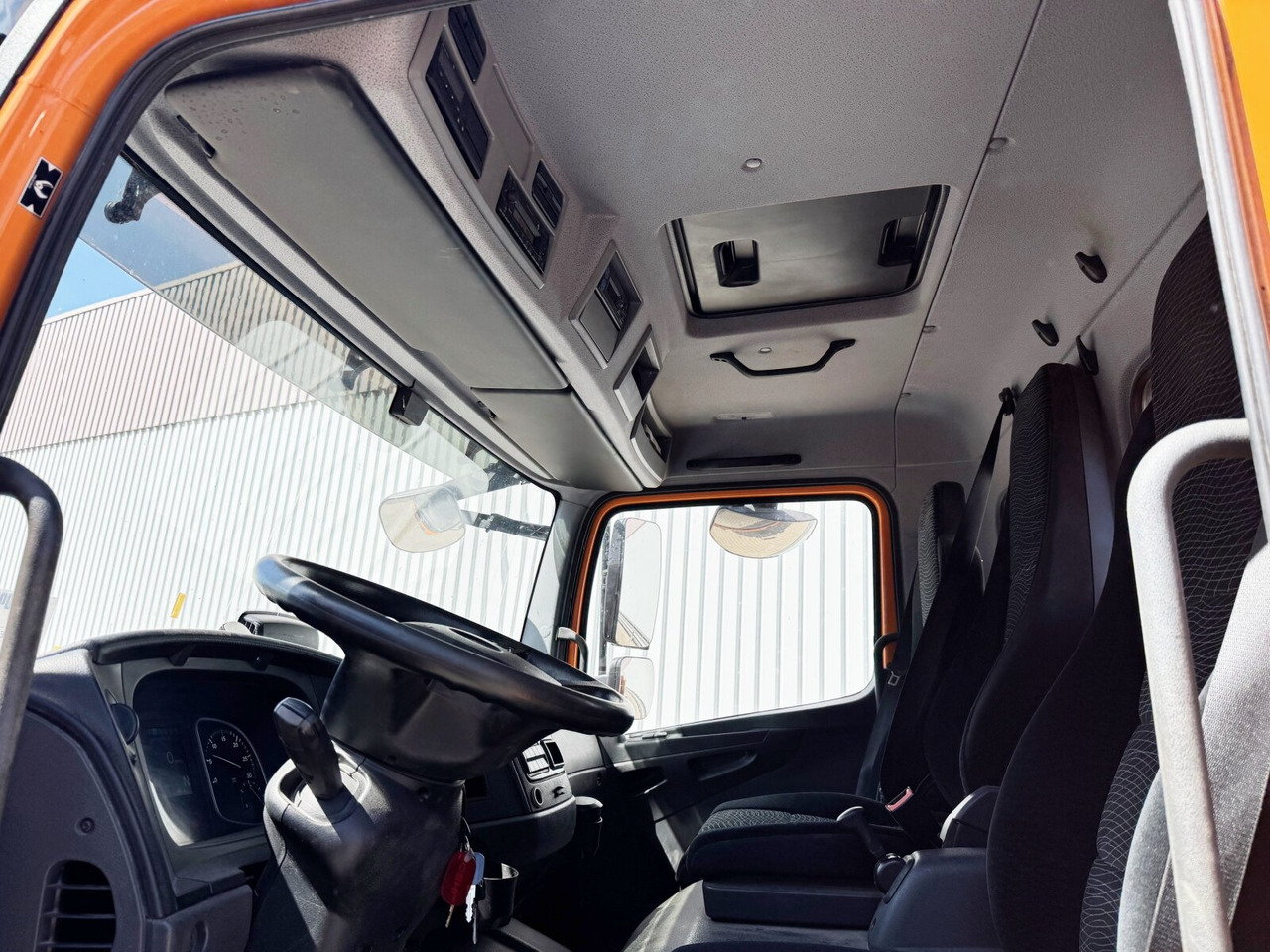 Mercedes-Benz Atego 1530 K 4x2 Atego 1530 K 4x2, Meiller 3-Seiten, 2x AHK - Кипер: слика 3 Mercedes-Benz Atego 1530 K 4x2 Atego 1530 K 4x2, Meiller 3-Seiten, 2x AHK - Кипер: слика 3