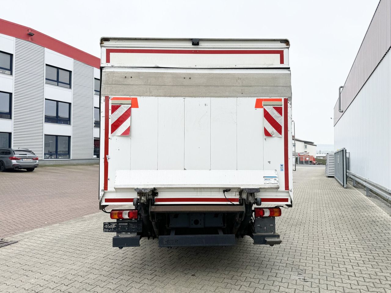 Камион сандучар Mercedes-Benz Atego 816 4x2 Atego 816 4x2 mit LBW BÄR: слика 9 Камион сандучар Mercedes-Benz Atego 816 4x2 Atego 816 4x2 mit LBW BÄR: слика 9