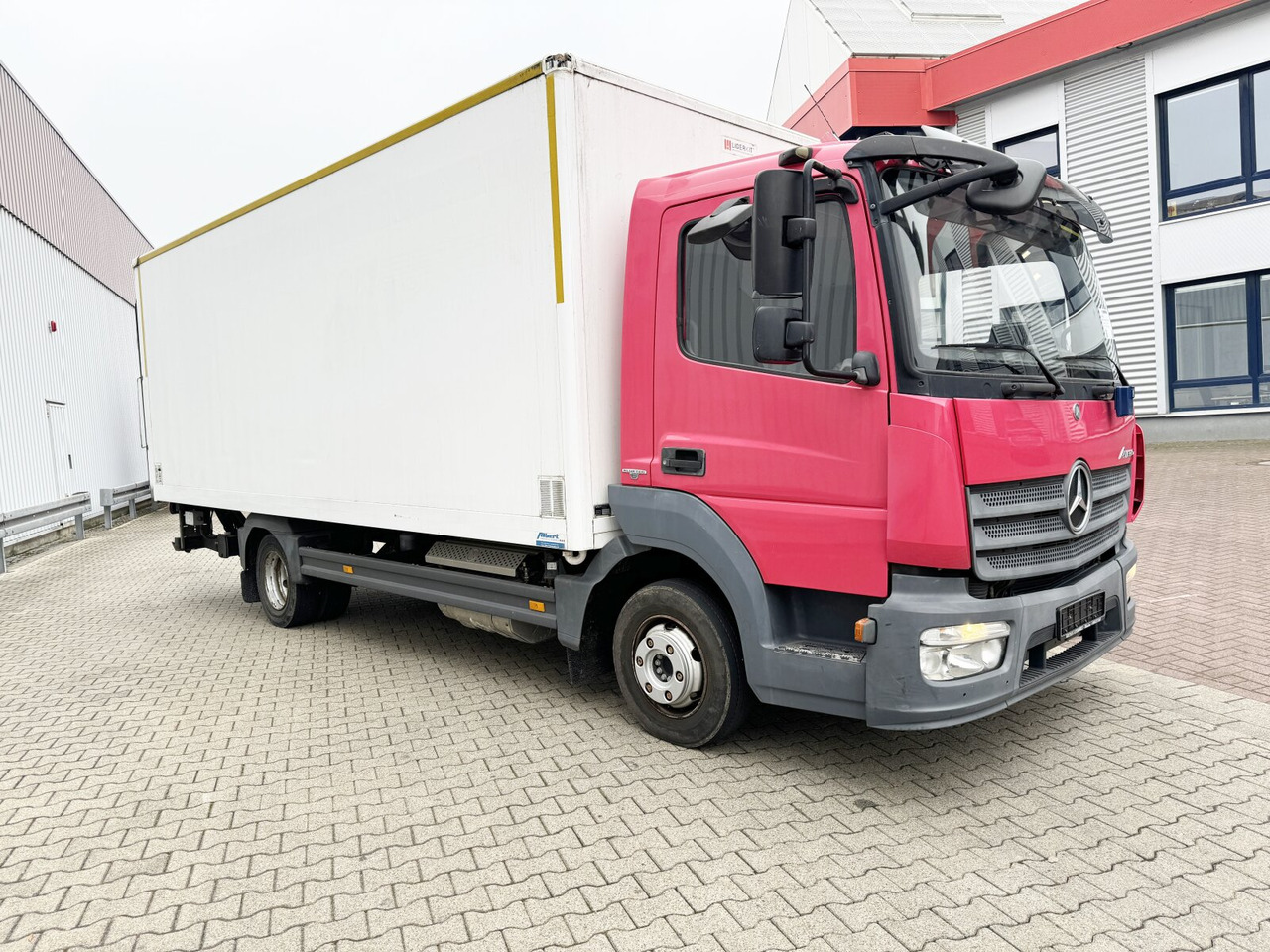 Камион сандучар Mercedes-Benz Atego 816 4x2 Atego 816 4x2 mit LBW BÄR: слика 7 Камион сандучар Mercedes-Benz Atego 816 4x2 Atego 816 4x2 mit LBW BÄR: слика 7
