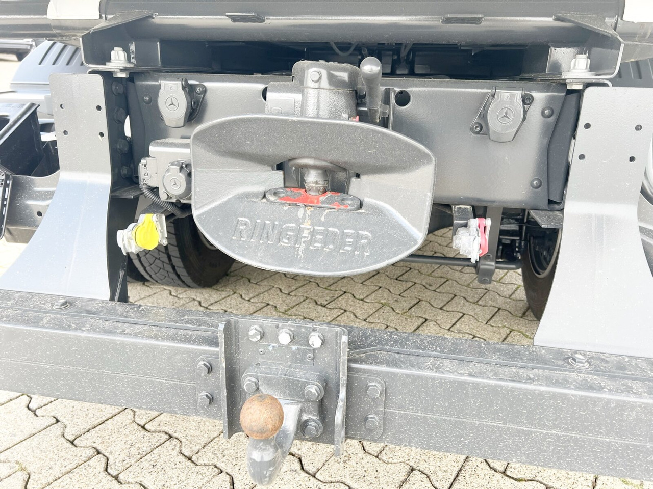 Mercedes-Benz Atego 818/23 K 4x2 Atego 818/23 K 4x2, 2x AHK, Meiller-Kipper, mehrfach Vorhanden! - Кипер: слика 3 Mercedes-Benz Atego 818/23 K 4x2 Atego 818/23 K 4x2, 2x AHK, Meiller-Kipper, mehrfach Vorhanden! - Кипер: слика 3