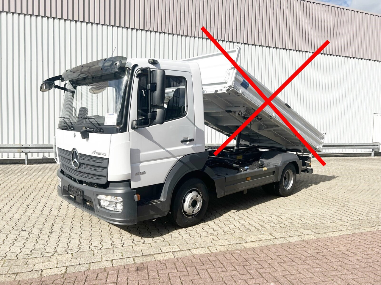 Mercedes-Benz Atego 818 K 4x2 Atego 818 K 4x2, 2x AHK, 5x VORHANDEN! - Камион со кабинска шасија: слика 1 Mercedes-Benz Atego 818 K 4x2 Atego 818 K 4x2, 2x AHK, 5x VORHANDEN! - Камион со кабинска шасија: слика 1