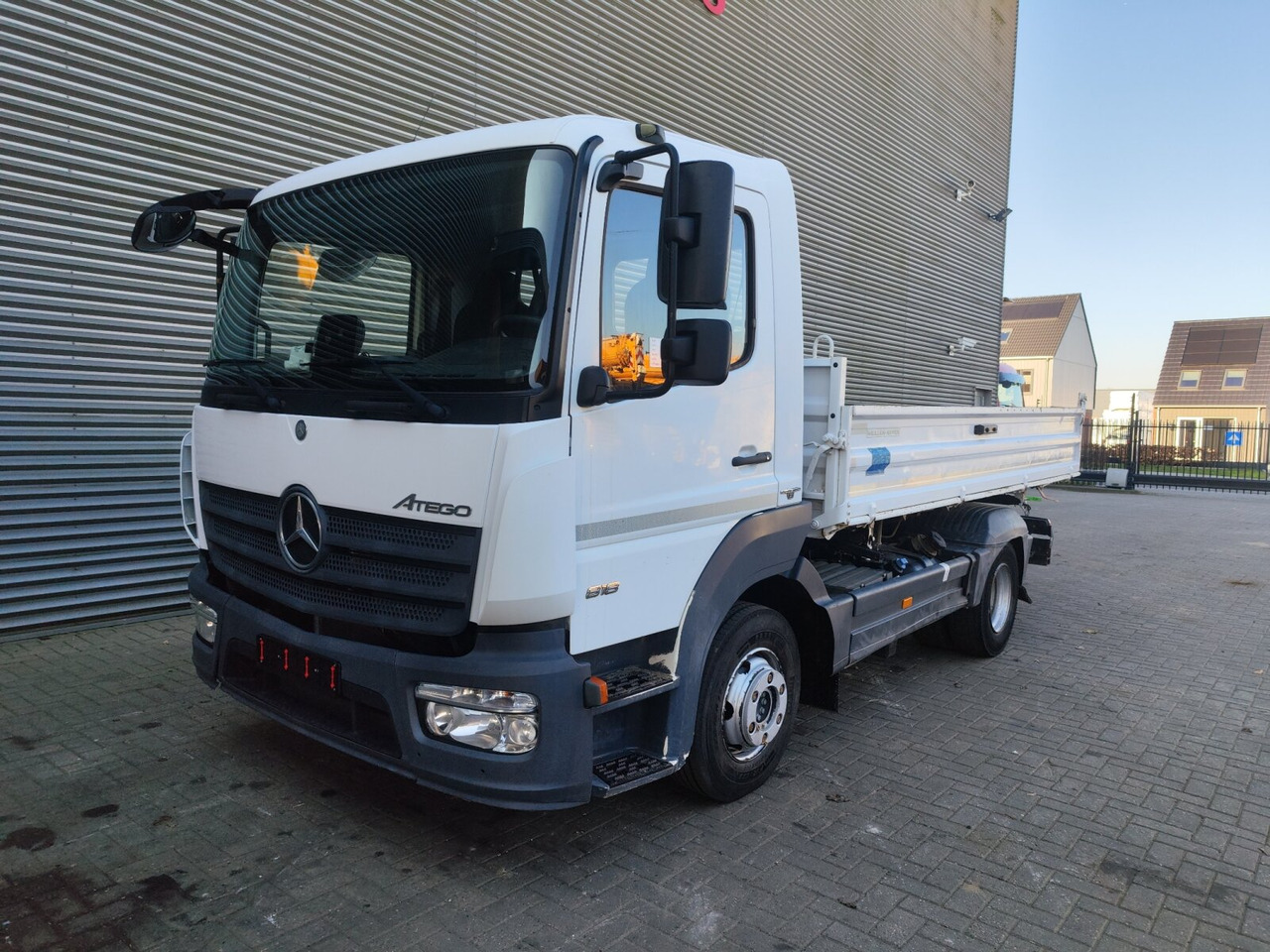 Mercedes-Benz Atego 818 K 4x2 Atego 818 K 4x2, Meiller-Kipper, - Кипер: слика 1 Mercedes-Benz Atego 818 K 4x2 Atego 818 K 4x2, Meiller-Kipper, - Кипер: слика 1