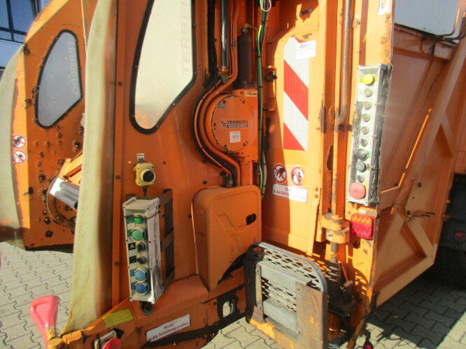 Камион за ѓубре за транспорт на ѓубре Mercedes-Benz Econic 2628L/NLA6x2/4 Econic 2628L 6x2-4 Schörling 3R11 22.5, Terberg Schüttung: слика 15