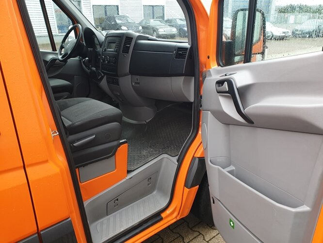 Товарно комбе Mercedes-Benz Sprinter 313 KA 4x2 Sprinter 313 KA 4x2: слика 7