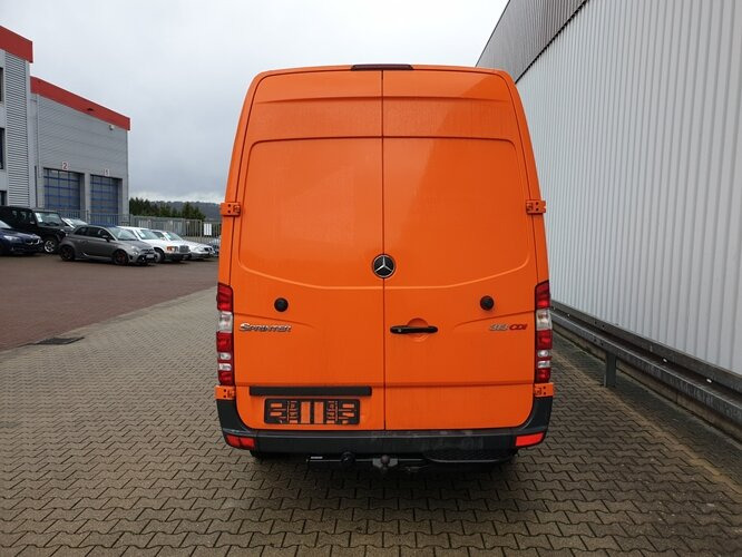 Товарно комбе Mercedes-Benz Sprinter 313 KA 4x2 Sprinter 313 KA 4x2: слика 10