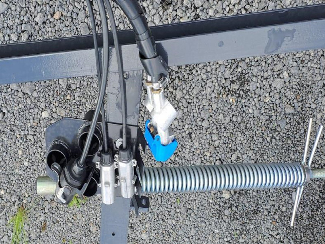 Лизинг на PS2H M3 PS2H M3 Schlitten-Abrollanhänger PS2H M3 PS2H M3 Schlitten-Abrollanhänger: слика 9 Лизинг на PS2H M3 PS2H M3 Schlitten-Abrollanhänger PS2H M3 PS2H M3 Schlitten-Abrollanhänger: слика 9