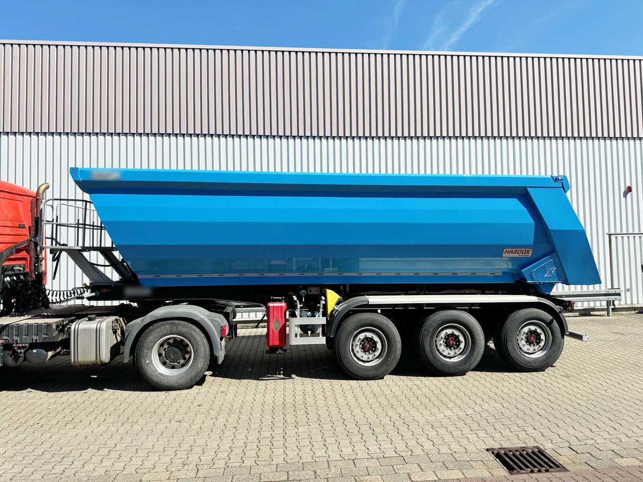 Euro ATM 24 Euro ATM 24, HARDOX Stahlmulde ca. 27m³, Liftachse - Полуприколка: слика 5 Euro ATM 24 Euro ATM 24, HARDOX Stahlmulde ca. 27m³, Liftachse - Полуприколка: слика 5