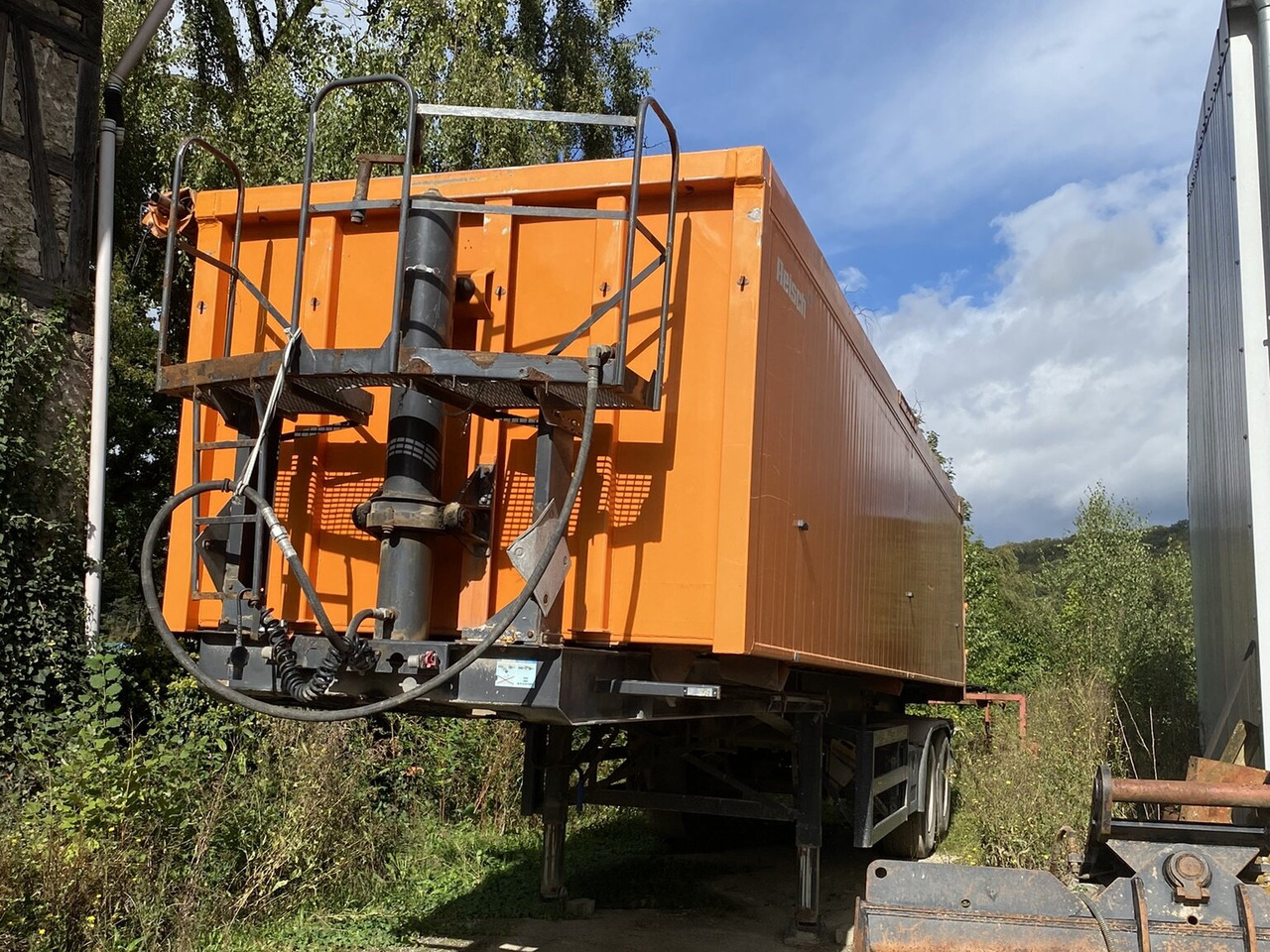 Reisch RHKS - 32/18 AL RHKS-32/18 AL, 40 cbm Alu Kastenmulde - Полуприколка: слика 1 Reisch RHKS - 32/18 AL RHKS-32/18 AL, 40 cbm Alu Kastenmulde - Полуприколка: слика 1