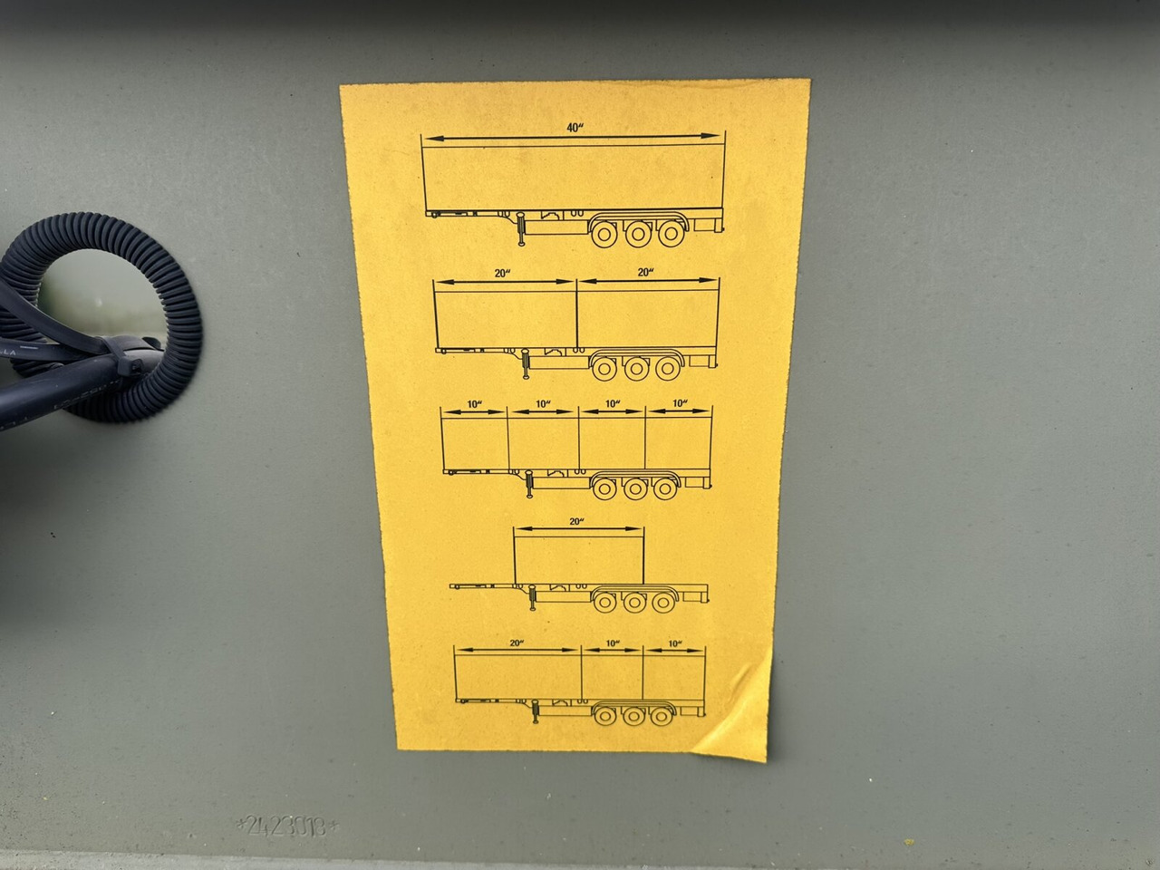 Schmitz Cargobull SCF 24 Containerchassis SCF 24 Containerchassis, Nachlauflenkachse, 2x20/20/30/40ft, Ex-! - Полуприколка: слика 5 Schmitz Cargobull SCF 24 Containerchassis SCF 24 Containerchassis, Nachlauflenkachse, 2x20/20/30/40ft, Ex-! - Полуприколка: слика 5