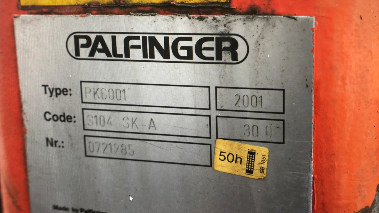 Renault D 180.75 4x2 D 180.75 4x2 mit Kran Palfinger PK6001 - Камион со кран, Камион сандучар: слика 3 Renault D 180.75 4x2 D 180.75 4x2 mit Kran Palfinger PK6001 - Камион со кран, Камион сандучар: слика 3