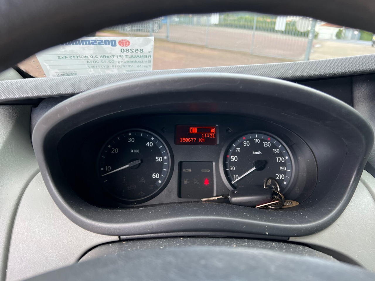 Амбулантно возило Renault Trafik 2.0 dCi115 4x2 Trafik 2.0 dCi115 4x2, Krankentransporter: слика 6 Амбулантно возило Renault Trafik 2.0 dCi115 4x2 Trafik 2.0 dCi115 4x2, Krankentransporter: слика 6