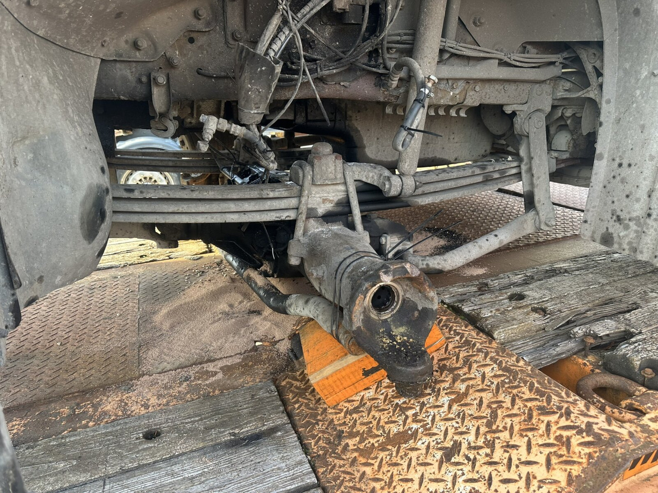 Scania 124C 400 6x6 124C 400 6x6 - Кипер: слика 3 Scania 124C 400 6x6 124C 400 6x6 - Кипер: слика 3