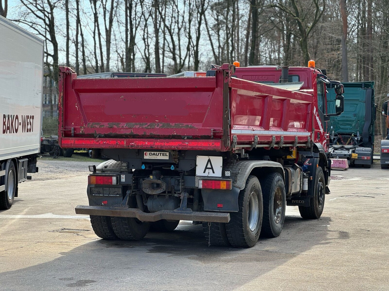 Trakker AD260T45 6x4 Trakker AD260T45 6x4, Bordmatik - Кипер: слика 3 Trakker AD260T45 6x4 Trakker AD260T45 6x4, Bordmatik - Кипер: слика 3