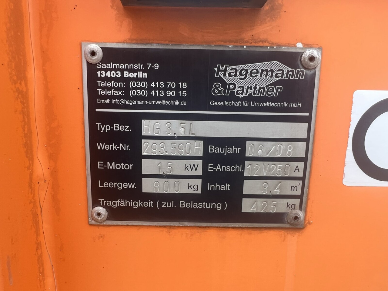 Volkswagen T5 1.9 TDI 4x2 Müllwagen T5 1.9 TDI 4x2, Hagemann Müllpreßaufbau ca. 3,4m³, Rechtslenker - Камион за ѓубре: слика 3 Volkswagen T5 1.9 TDI 4x2 Müllwagen T5 1.9 TDI 4x2, Hagemann Müllpreßaufbau ca. 3,4m³, Rechtslenker - Камион за ѓубре: слика 3