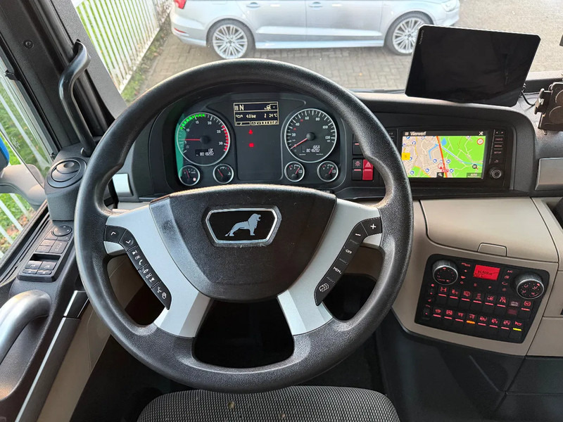 Камион со церада MAN TGX 26.500 STANDKLIMA + 6X2 + EURO 6: слика 10 Камион со церада MAN TGX 26.500 STANDKLIMA + 6X2 + EURO 6: слика 10