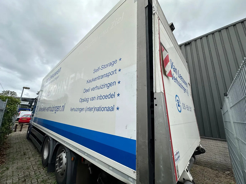 MAN TGX TGX 26 460 + 6X2 + LIFT + DAMAGED ENGINE - Камион сандучар: слика 3 MAN TGX TGX 26 460 + 6X2 + LIFT + DAMAGED ENGINE - Камион сандучар: слика 3
