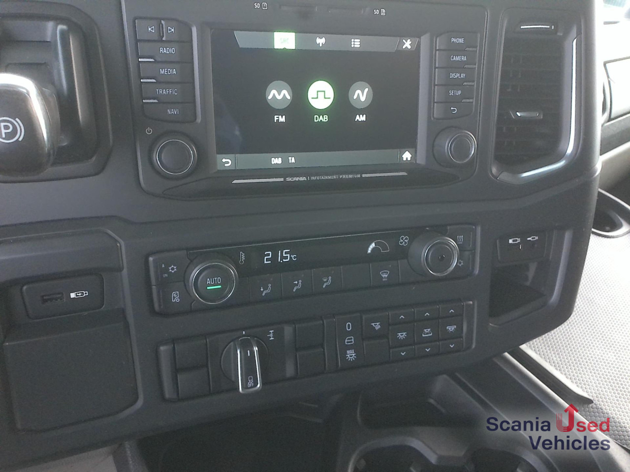 SCANIA R 450 A4x2EB - Камион влекач: слика 2 SCANIA R 450 A4x2EB - Камион влекач: слика 2