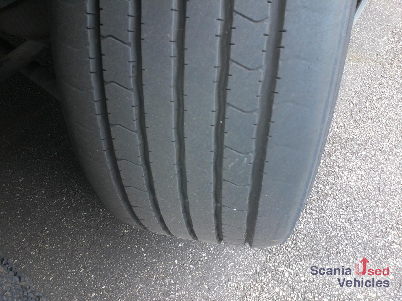 SCANIA R 450 A4x2EB Volumen Mega - Камион влекач: слика 4 SCANIA R 450 A4x2EB Volumen Mega - Камион влекач: слика 4