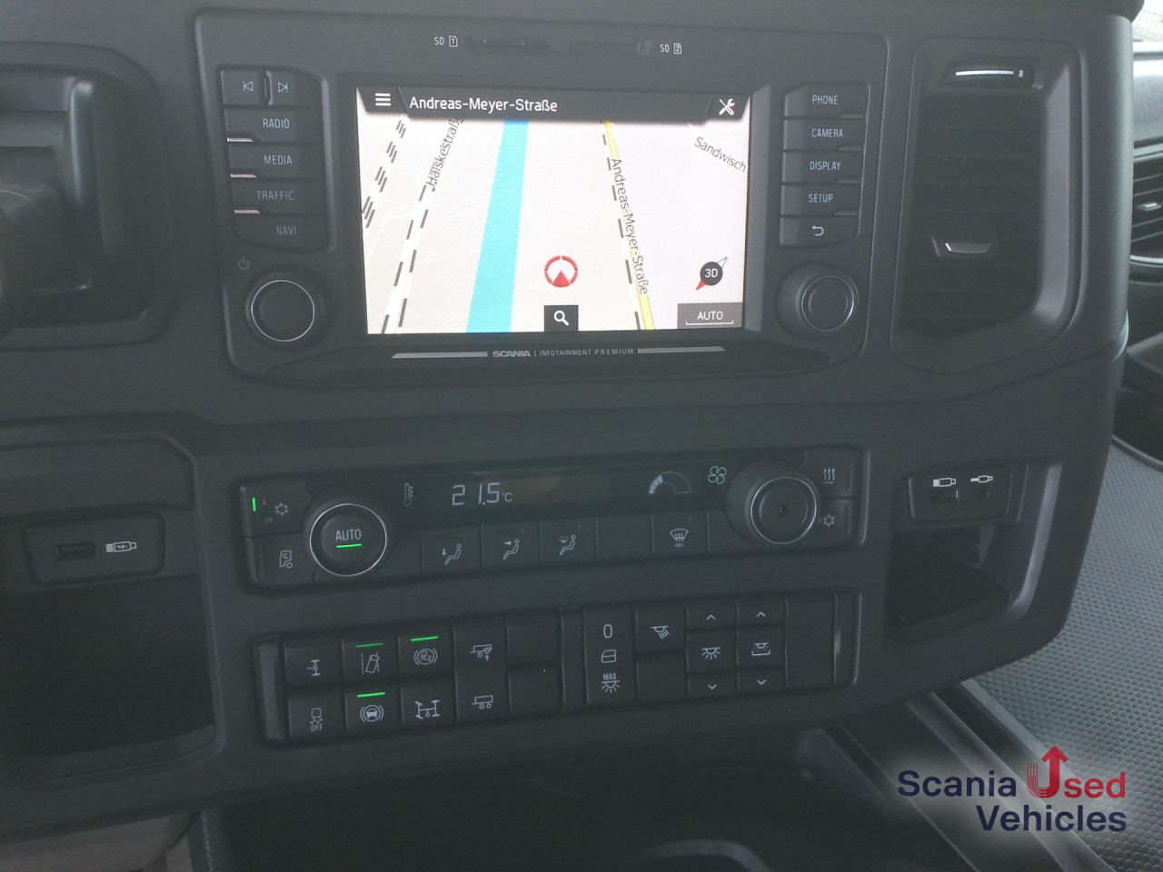 SCANIA R 460 A4x2NA - Камион влекач: слика 2 SCANIA R 460 A4x2NA - Камион влекач: слика 2