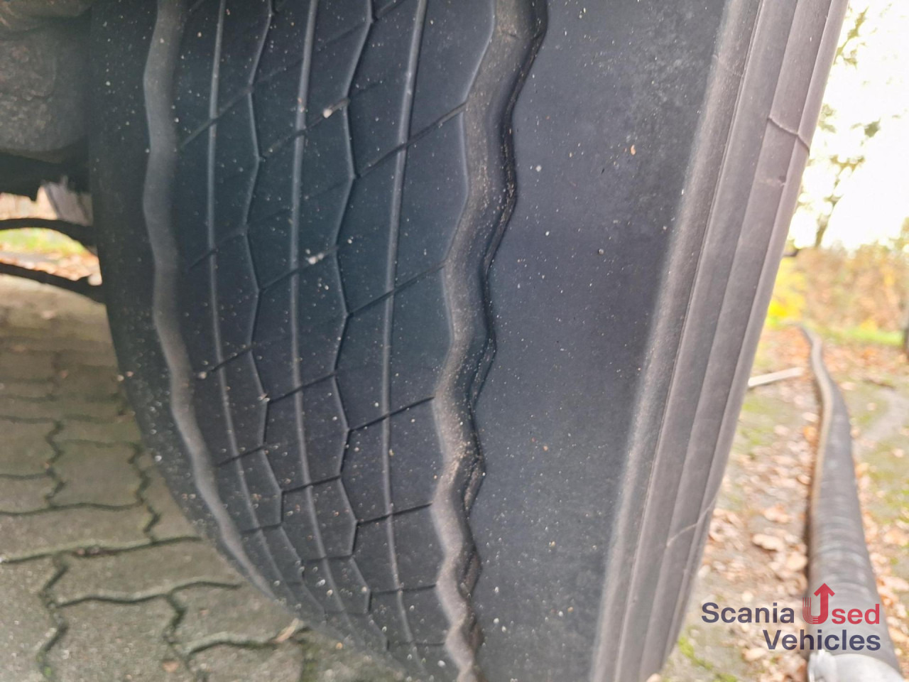 ROHR Tankauflieger f. Treibst. 4 Kammern 2 x Lift - Полуприколка цистерна: слика 3 ROHR Tankauflieger f. Treibst. 4 Kammern 2 x Lift - Полуприколка цистерна: слика 3