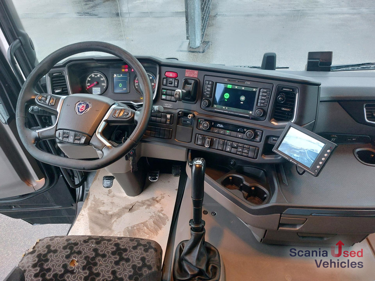 SCANIA R 520 B6x2*4NB V8 Meiler RK 21.65 - Камион со кука за подигање: слика 3 SCANIA R 520 B6x2*4NB V8 Meiler RK 21.65 - Камион со кука за подигање: слика 3