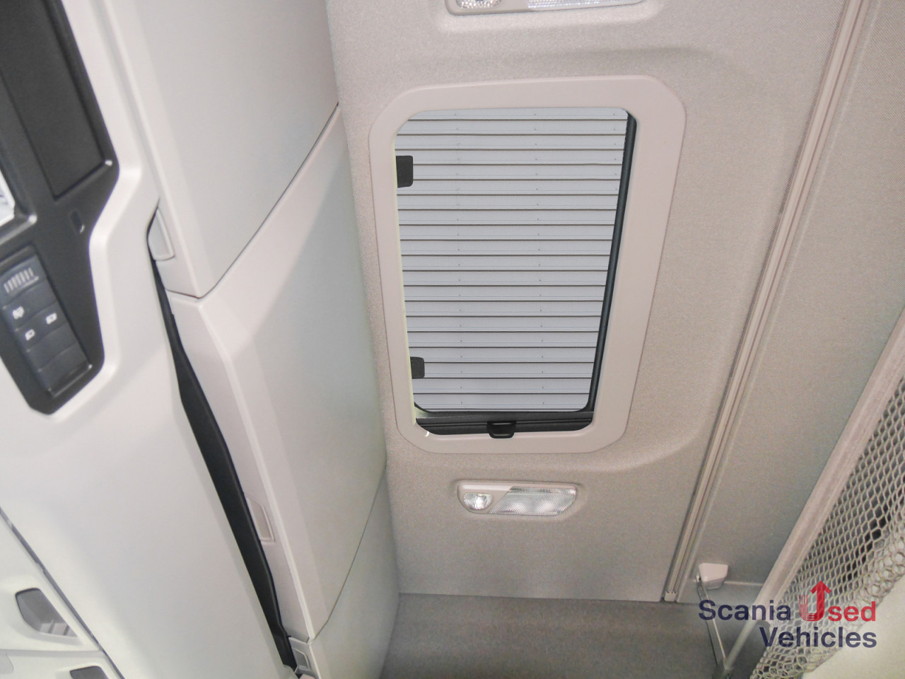 SCANIA R 460 A4x2NA - SUPER - - Камион влекач: слика 2 SCANIA R 460 A4x2NA - SUPER - - Камион влекач: слика 2