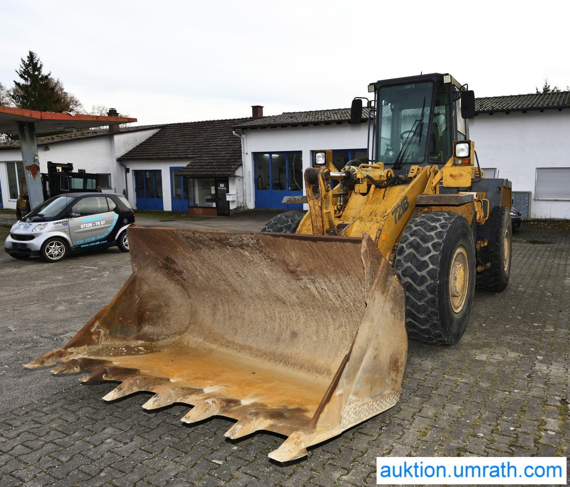 CASE 721 B - Натоварувач на тркала: слика 2 CASE 721 B - Натоварувач на тркала: слика 2