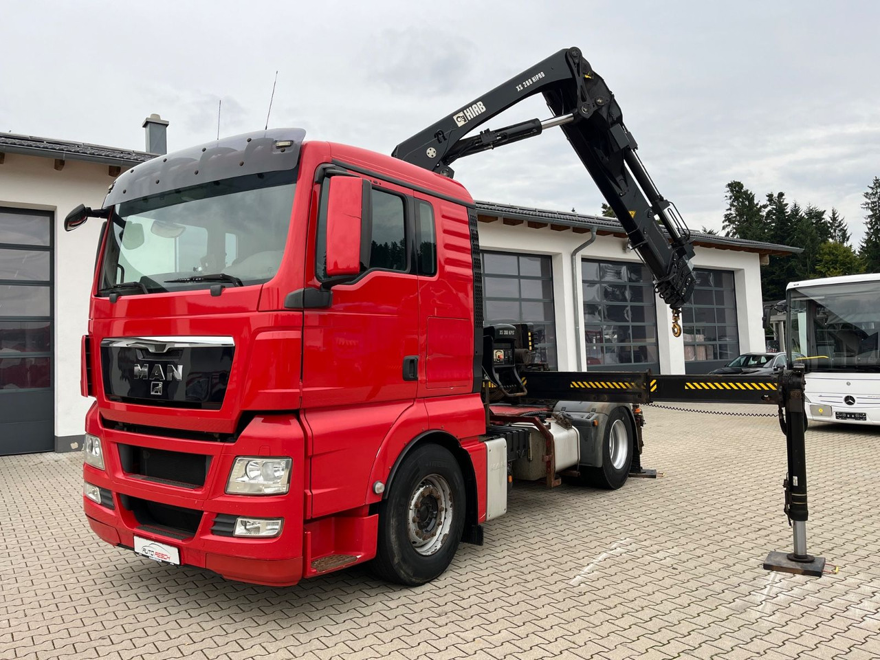 MAN TGX 18.400 mit Kran HIAB 288E P-5 HIPRO - Камион влекач: слика 4 MAN TGX 18.400 mit Kran HIAB 288E P-5 HIPRO - Камион влекач: слика 4