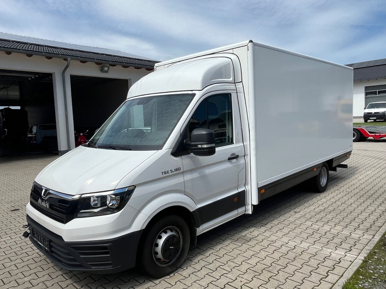 MAN TGE 5.180 RKB Koffer Turboladerschaden - Комбе фургон: слика 1 MAN TGE 5.180 RKB Koffer Turboladerschaden - Комбе фургон: слика 1