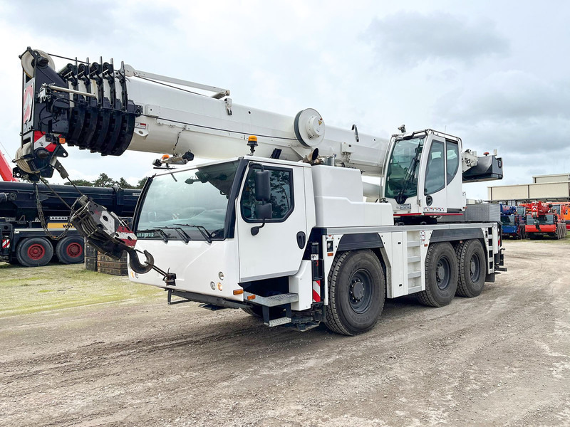 Liebherr LTM 1060-3.1 - Мобилен кран: слика 1 Liebherr LTM 1060-3.1 - Мобилен кран: слика 1