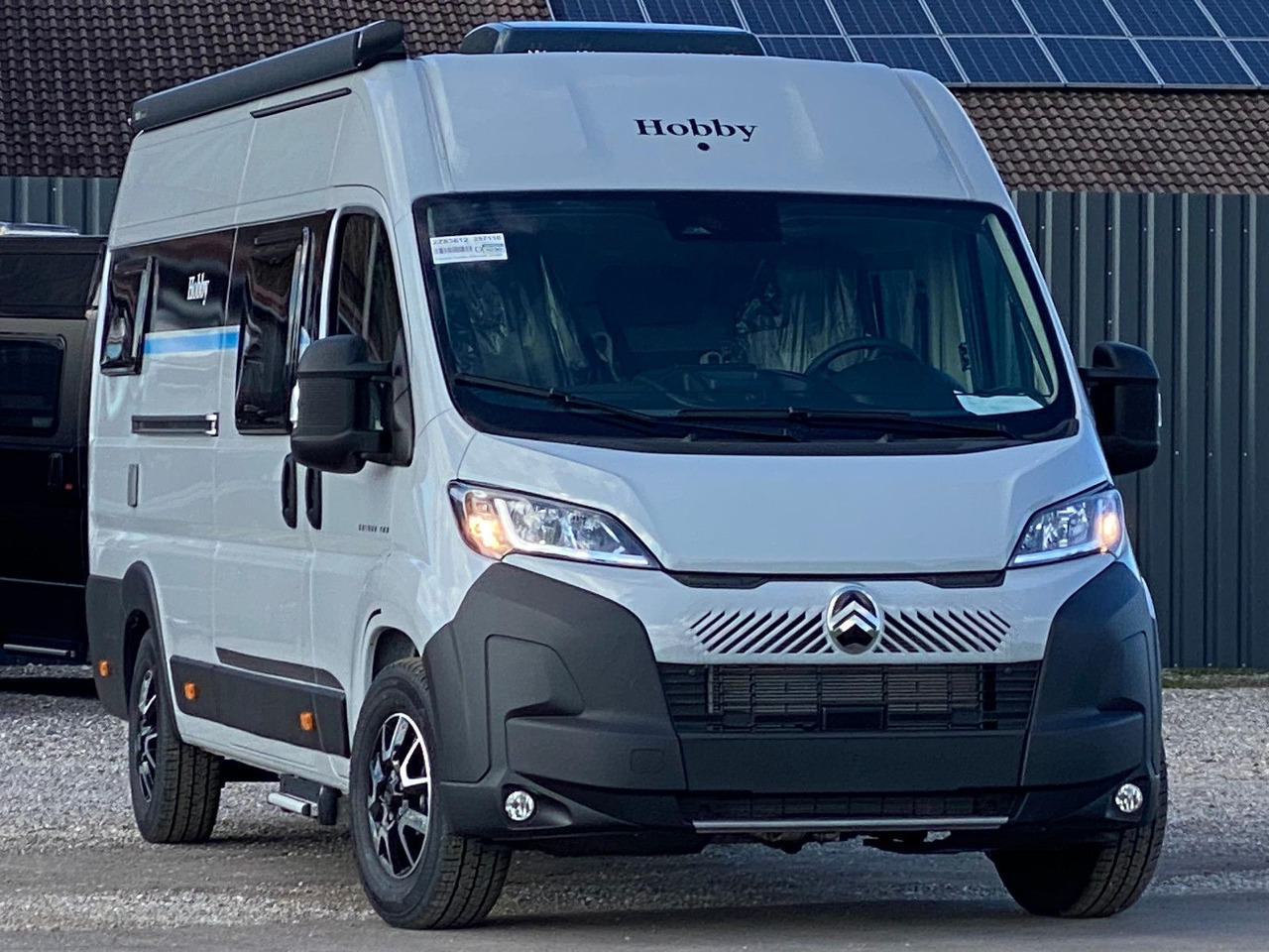 Carado ONTOUR Van 640 ET Modell 2025,Längsbetten - Кампер комбе: слика 2 Carado ONTOUR Van 640 ET Modell 2025,Längsbetten - Кампер комбе: слика 2